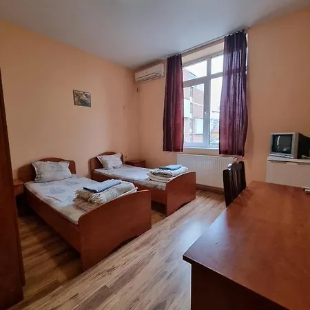 Family Rujeta семеен ружета - идеален център 3* Pavlikeni
